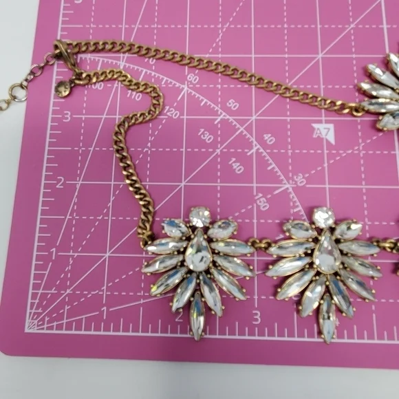 J. CREW CLEAR RHINESTONE STATEMENT NECKLACE WOMEN JEWELRY BRIDAL FORMAL PROM - Picture 10 of 12